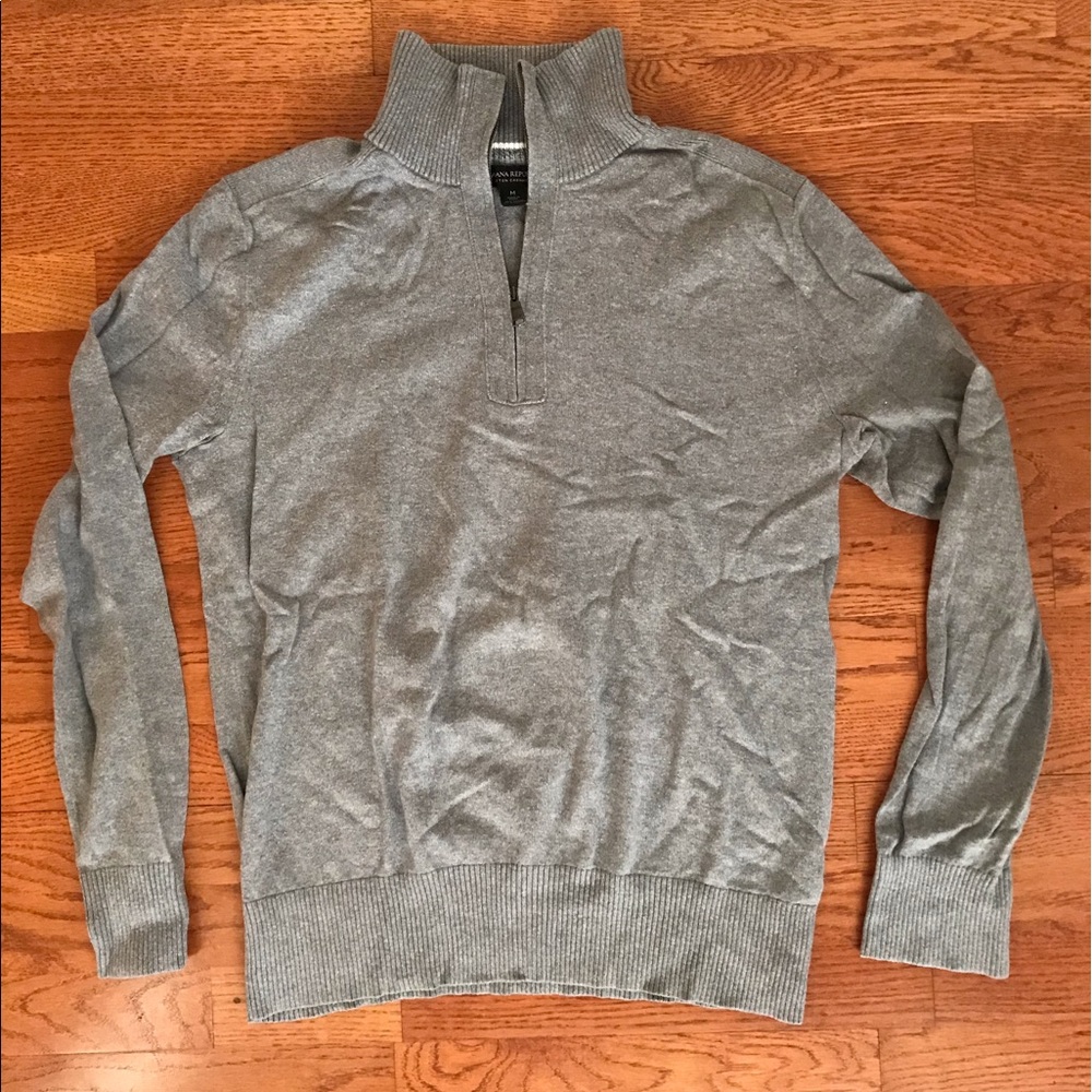 Banana Republic Gray Zip Up Sweater